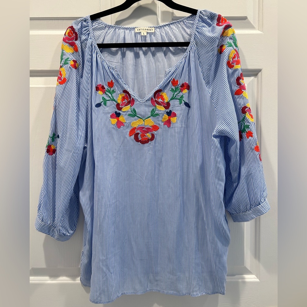 Artisan NY 3/4 sleeve, blue white striped multicolor, floral detail